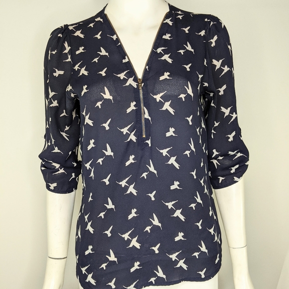 Womens S Blue White Hummingbird Top 3/4 Sleeves - Picture 1 of 13